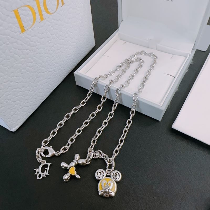 chr1st1an D10r necklaces